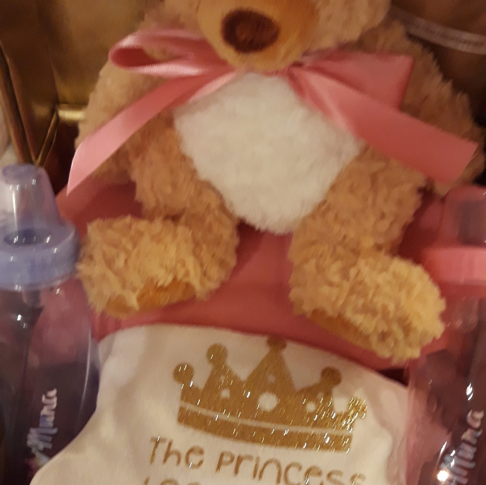 Diaper cake carriage